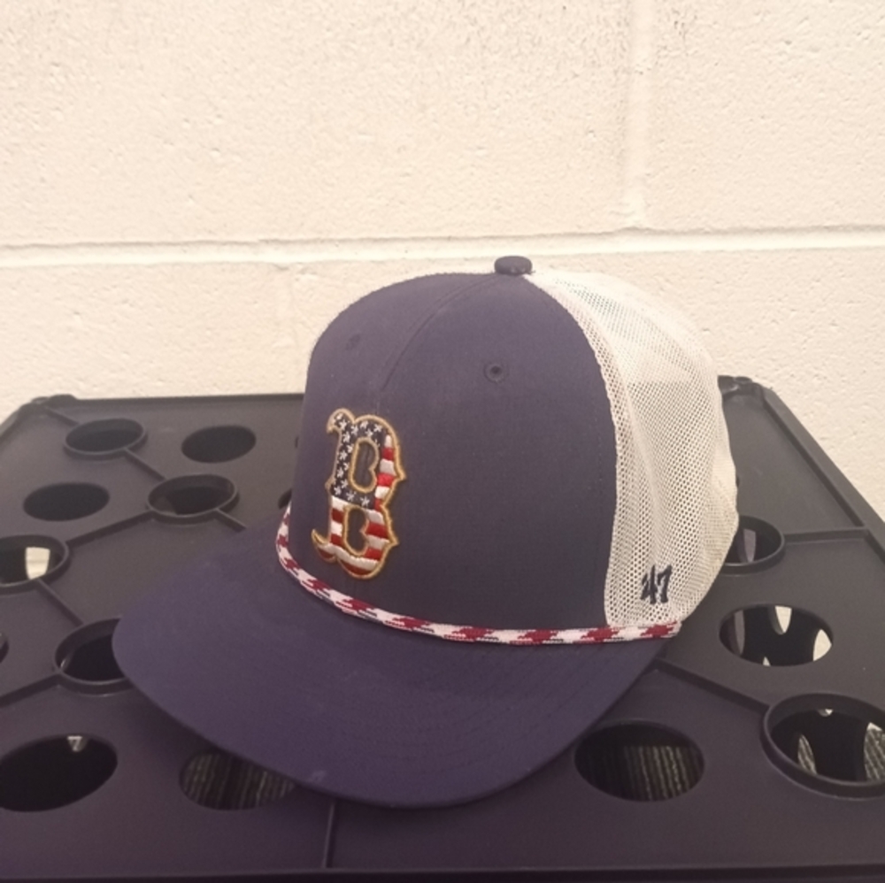 Boston Red Sox rope hat